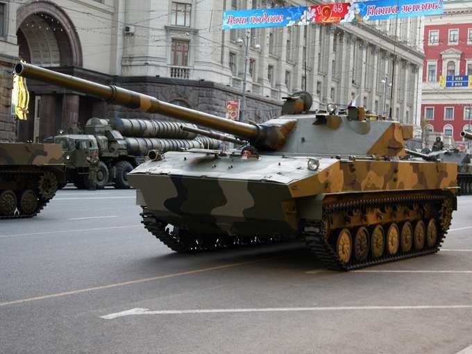 2S25 Sprut-SD लाइटवेट टैंक (रूस)