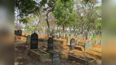 सीतापुर: उखाड़े जाएंगे गड़े मुर्दे, एक साल में दफन हुए शवों की गिनती शुरू