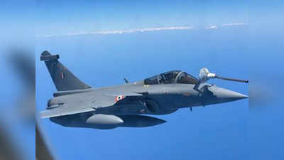 rafale fighter plane india: राफेल आज भारतात दाखल होणार, हवाई दल प्रमुख स्वतः उपस्थित राहणार
