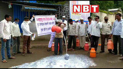 महाराष्ट्र में दूध उत्पादक किसानों का राज्यव्यापी आंदोलन शुरू