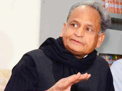 Rajasthan Political Crisis Live updates : हमारे पास पूर्ण बहुमत, राज्यपाल को गिनवा चुके हैं - मंत्री बी.डी. कल्ला