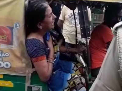 कानपुर अपहरण: पुलिस से नहीं रही उम्मीद, खुद शव ढूंढने निकल पड़ी संजीत की मां