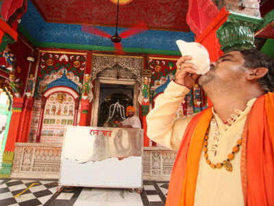 Ram Mandir Bhumi Pujan: राम-सीता की कुलदेवी की पूजा के साथ शुरू हुआ मंदिर निर्माण का अनुष्ठान