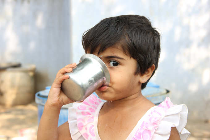 ​ಬೆಚ್ಚಗಿನ ಮತ್ತು ಶುದ್ಧವಾದ ಆಹಾರ ನೀಡಿ