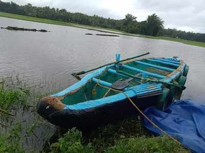 ഇനിയൊരു പ്രളയം കൂടി ഉണ്ടായാൽ നേരിടാൻ തയ്യാർ; മുളവഞ്ചി ഒരുക്കി അശോകൻ