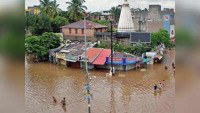 महाराष्ट्र: कोल्हापुर में बाढ़ की चेतावनी,प्रशासन ने नदी किनारे रहने वालों को सुरक्षित स्थान पर जाने को कहा