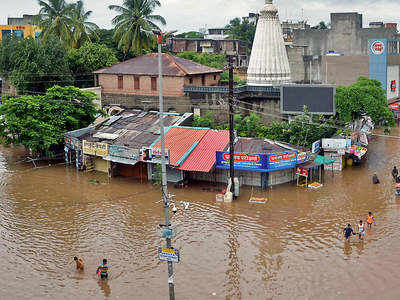 महाराष्ट्र: कोल्हापुर में बाढ़ की चेतावनी,प्रशासन ने नदी किनारे रहने वालों को सुरक्षित स्थान पर जाने को कहा
