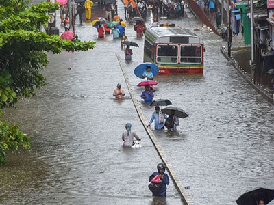 70 കിമീ വേഗതയിൽ കാറ്റ്; കനത്ത മഴ; മുംബൈയിൽ ജാഗ്രത