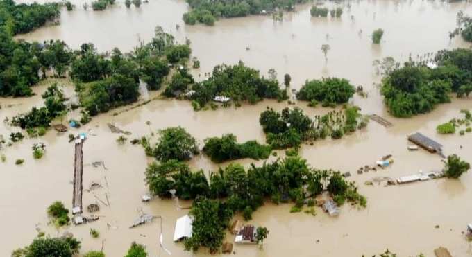 লাগাতার অতিবৃষ্টিতে ভাসছে মুম্বই-বিহার-অসম-কেরালা