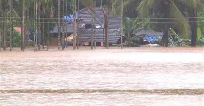 লাগাতার অতিবৃষ্টিতে ভাসছে মুম্বই-বিহার-অসম-কেরালা