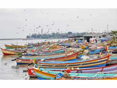 പ്രളയ ദുരിതാശ്വാസ മുന്നൊരുക്കങ്ങൾ; കൊല്ലത്തെ മത്സ്യത്തൊഴിലാളിൾ പത്തനംതിട്ടയിലേക്ക്, ആദ്യ ഘട്ടത്തില്‍ 20 ബോട്ടുകളെത്തും