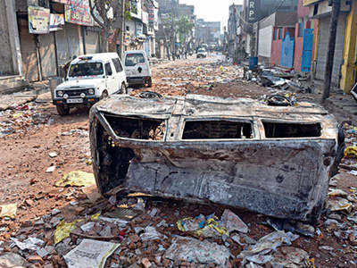 Delhi riots : कोर्ट ने एक शख्स को जमानत दी, कहा-वह भीड़ का हिस्सा नहीं था