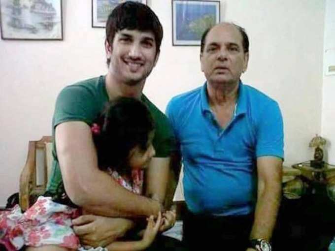 पिता के साथ सुशांत (फाइल फोटो)