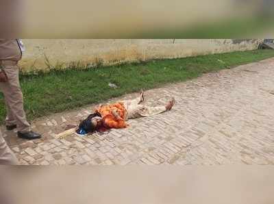 Ghaziabad News: आपसी कहासुनी के बाद सरेआम बाइक सवार शख्स ने महिला को गोली से उड़ाया