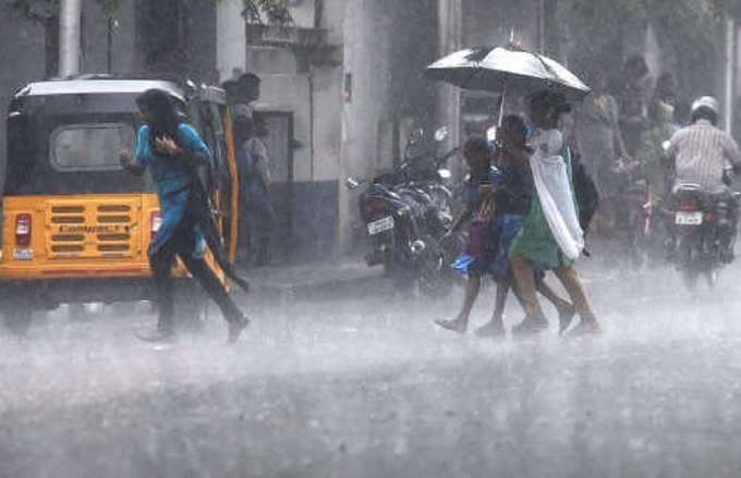 ​10 ദിവസത്തിനിടെ ഒരു മാസത്തിൽ ലഭിക്കുന്നതിനേക്കാൾ മഴ