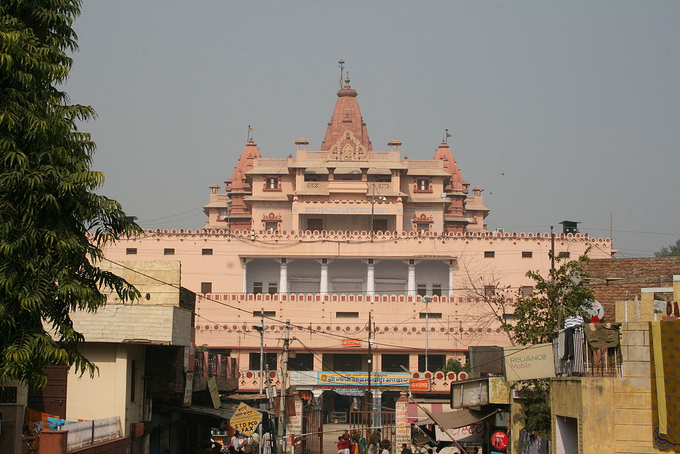 ​ಕೃಷ್ಣ ಜನ್ಮಭೂಮಿ ದೇವಾಲಯ, ಮಥುರಾ