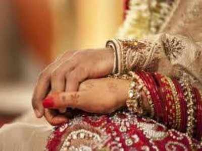 पुणे: शादी समारोह में पहुंचे 250 लोग, 25 को हुआ कोरोना, 2 लोगो की मौत