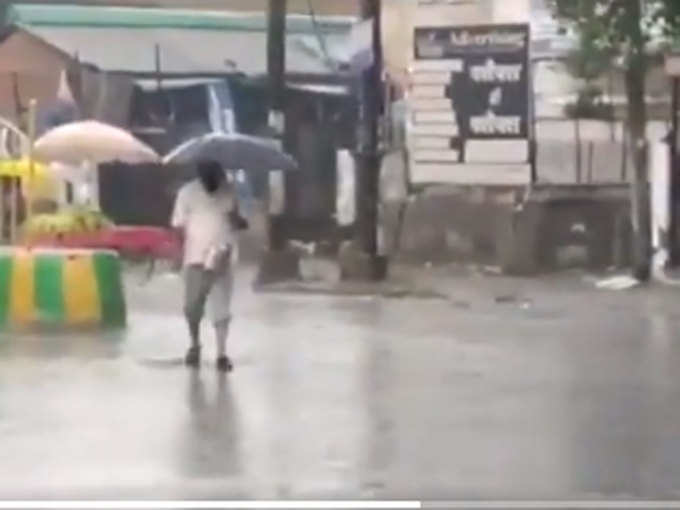 नोएडा, गाजियाबाद में भी जमकर हुई बारिश