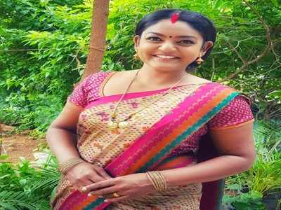 Premi Vishwanath: కార్తీకదీపం మరో మూడేళ్లు.. ‘వంటలక్క పర్సనల్‌లో కూడా ప్రొఫెషనలే..’