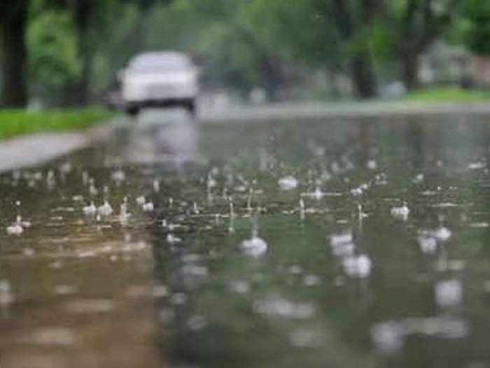 Weather Live Update: गुजरात में भारी बारिश, कई राज्यों में अलर्ट