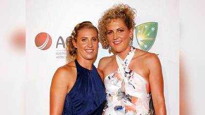 ऑस्ट्रेलिया महिला क्रिकेट टीम की खिलाड़ी डेलिसा केमिन्स और लॉरा हैरिस ने की शादी, इंस्टाग्राम पर शेयर कीं पिक्चर