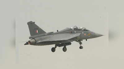 चीन के साथ सीमा पर तनाव के बीच भारत ने पश्चिमी मोर्चे पर तैनात किए हल्के स्वदेशी लड़ाकू विमान तेजस