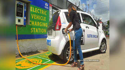 Noida news: यमुना एक्सप्रेस वे पर खुलेंगे इलेक्ट्रिक वाहनों के चार्जिंग स्टेशन