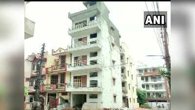 Gurugram Rain Latest Updates: गुड़गांव में आफत की बारिश, 4 मंजिला इमारत झुकी