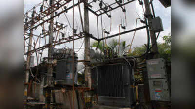 Greater Noida: एलिगेंट विले सोसायटी में ट्रांसफॉर्मर खराब, 41 घंटे बाद आई बिजली