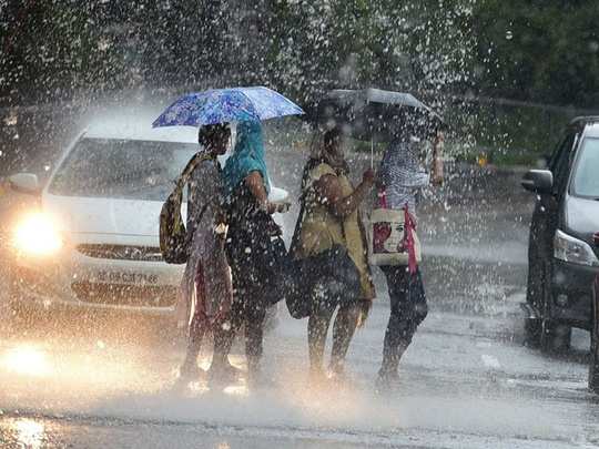 Delhi Weather Forecast: Heavy Rain Alert In These States, IMD Issues  Warning - इन राज्यों में भारी बारिश का अलर्ट, जानिए दिल्ली में कैसा रहेगा  मौसम