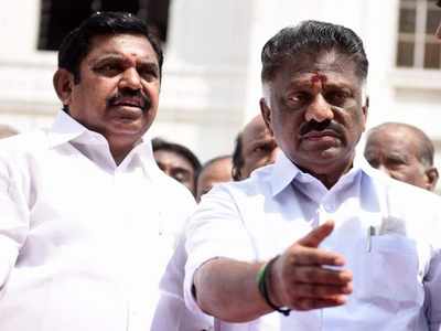 AIADMK: ஓபிஎஸ்-க்கு செக் வைக்கும் ஈபிஎஸ்? - தகுதிநீக்க வழக்கில் சபாநாயகர் மும்முரம்!