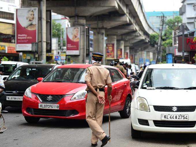 സംസ്ഥാനം ഓണത്തിരക്കിൽ