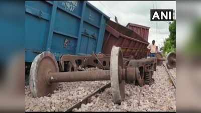 यूपी: गाजियाबाद जाने वाली मालगाड़ी मथुरा में पटरी से उतरी, रेल ट्रैफिक बाधित