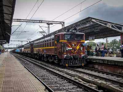 Indian Railways News: जल्‍द ही 100 और स्‍पेशल ट्रेनें चलाने जा रहा रेलवे, जानिए पूरी डीटेल