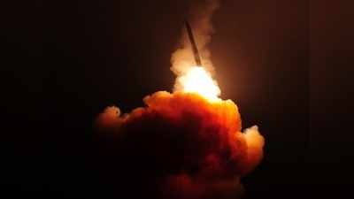 US ने चीन को दिखाई ताकत, वॉशिंगटन से पेइचिंग तक मार करने वाली परमाणु मिसाइल को किया फायर