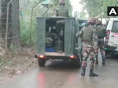 Jammu-Kashmir News: बारामूला में आतंकवादियों से मुठभेड़ में 3 आतंकियों का सफाया, सेना के तीन जवान घायल