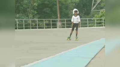Ludhiana: 6 साल के बच्चे ने आंख में पट्टी बांधकर की 16 Km. स्केटिंग