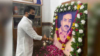 उन्नाव: एमएलसी अजीत सिंह की 16वीं बरसी, शहर ने यूं किया अपने नेता को याद