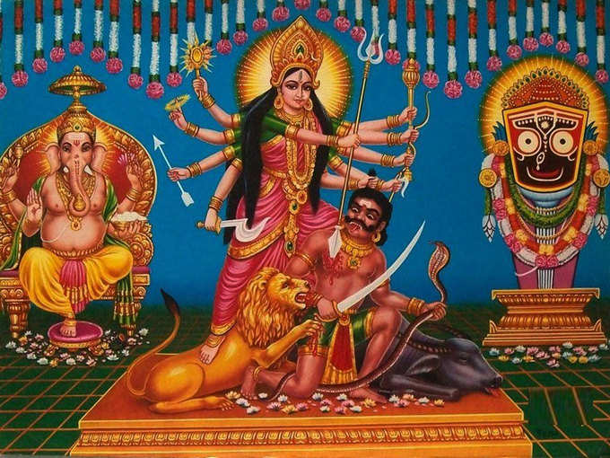 ​गणपती आणि दुर्गा देवीचे पाठबळ