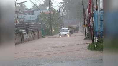 ഓട നവീകരിച്ചിട്ടും അയ്‌മനം- കുടയംപടി റോഡിൽ വെള്ളക്കെട്ട് രൂക്ഷം: പ്രതിഷേധവുമായി നാട്ടുകാർ