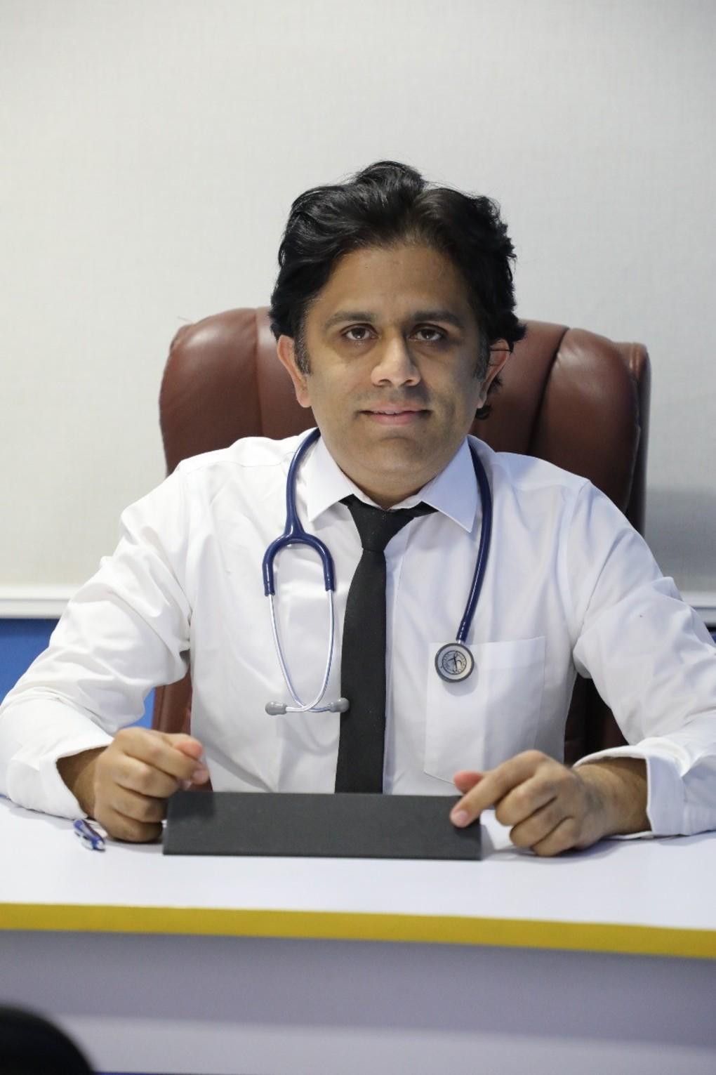 Dr Prashanth Gowda- New pic