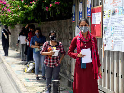 NEET 2020: फिर हुई सुनवाई, जानें परीक्षा में बदलाव पर सुप्रीम कोर्ट ने क्या कहा