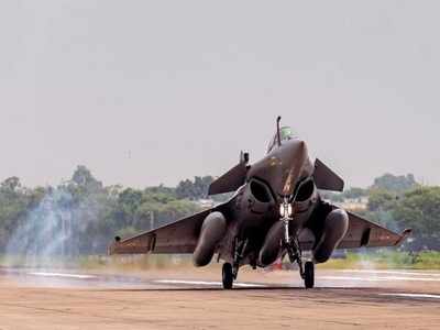 Rafale Induction Ceremony: कल औपचारिक रूप से भारतीय वायुसेना में शामिल होगा राफेल जेट