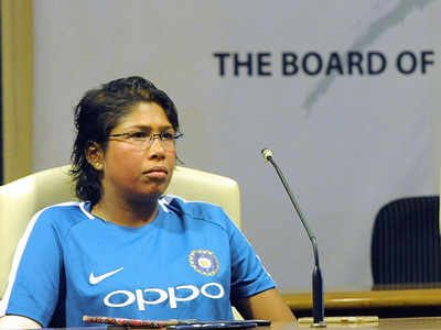 झूलन गोस्वामी बोलीं, बड़े स्तर पर महिला आईपीएल का आयोजन भारत और खेल के लिए अच्छा होगा