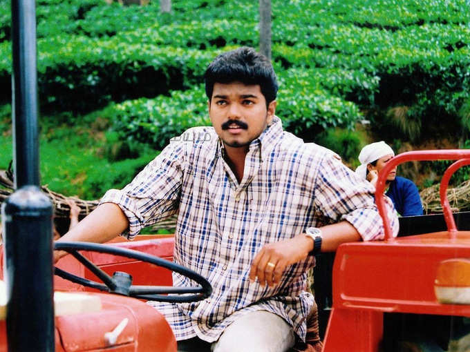 தளபதி விஜய்யின் Throwback புகைப்படங்கள்