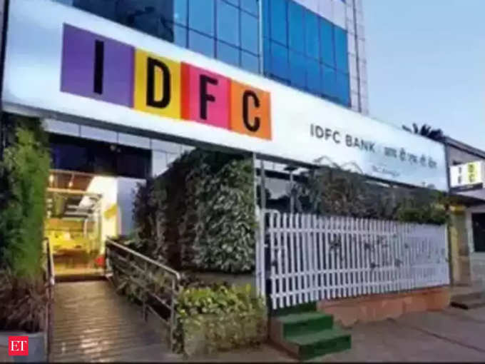 1- आईडीएफसी फर्स्ट बैंक प्रथम सेविंग अकाउंट