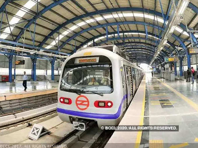 कोरोना की वजह से दिल्ली मेट्रो को सीधे 1300 करोड़ रुपये का नुकसान