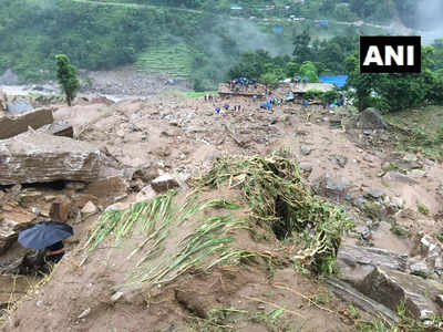 नेपाल में जारी भूस्खलन का कहर, 3 की मौत, 25 से ज्यादा लापता