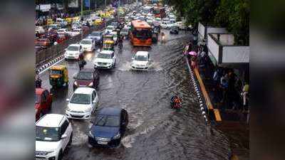 Delhi Weather Forecast: दिल्ली में उमस भरी गर्मी से परेशान लोग, अगले हफ्ते बारिश की संभावना