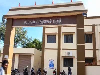 நெல்லையில் லஞ்சம் வாங்கிய துணை வட்டாட்சியர்: கையும் களவுமாக பிடித்த போலீசார்!